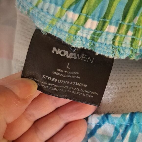 Nova Men Blue and Pink Athletic Shorts Flamingo Print size large - Picture 3 of 6